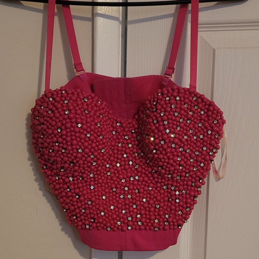 Bustier w/adjustable straps